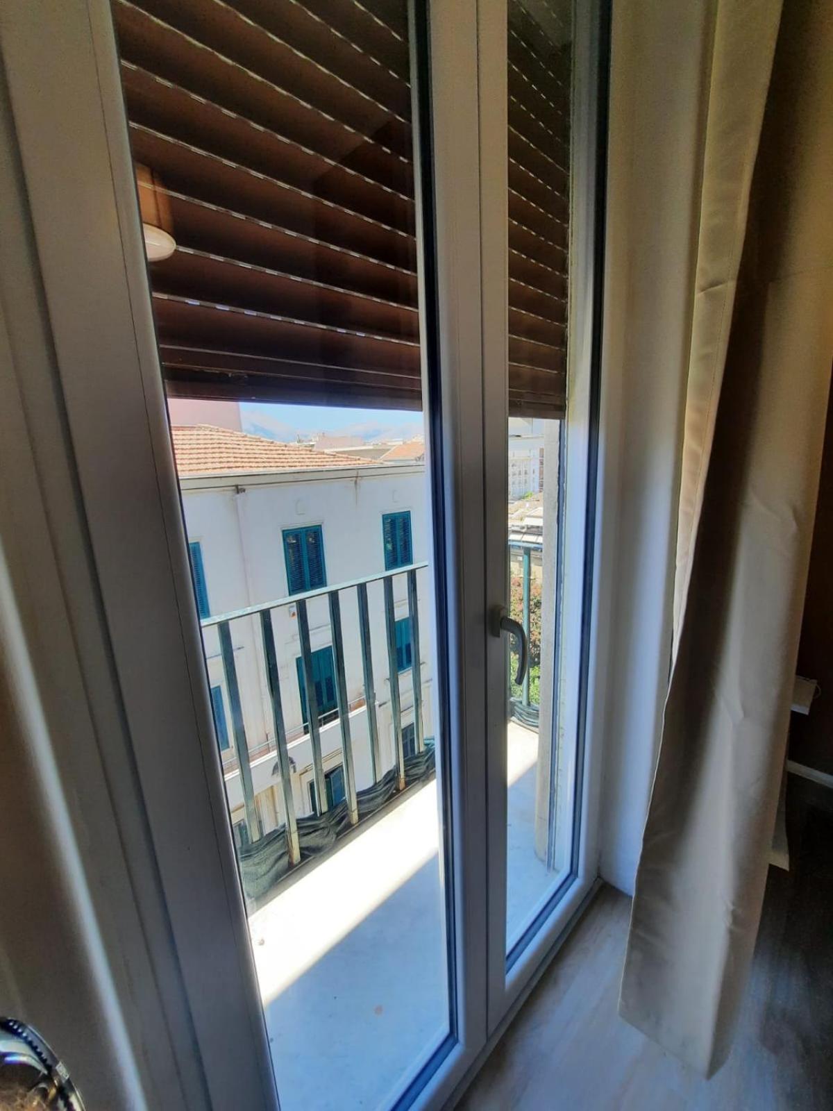 פלרמו Le Camere Di Via Meccio מראה חיצוני תמונה